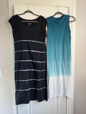 Bundle 2 Universal Thread Summer Dresses size XS